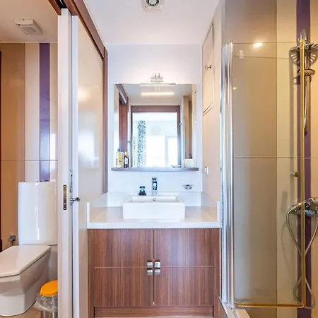 Διαμέρισμα Vibrant Residance Flat With City View In Umraniye Κωνσταντινούπολη